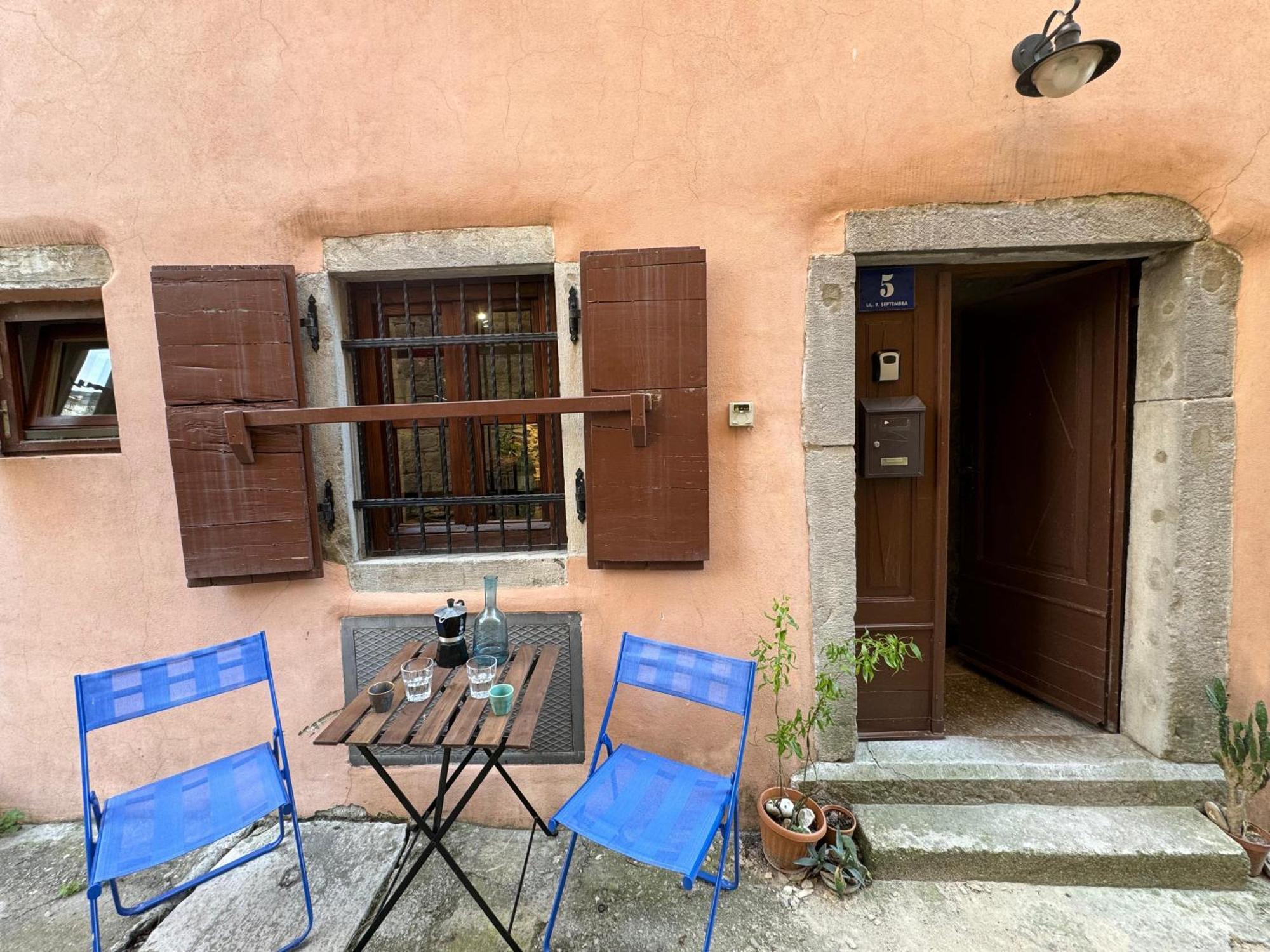Apartament Kate'S Townhouse Buzet Zewnętrze zdjęcie